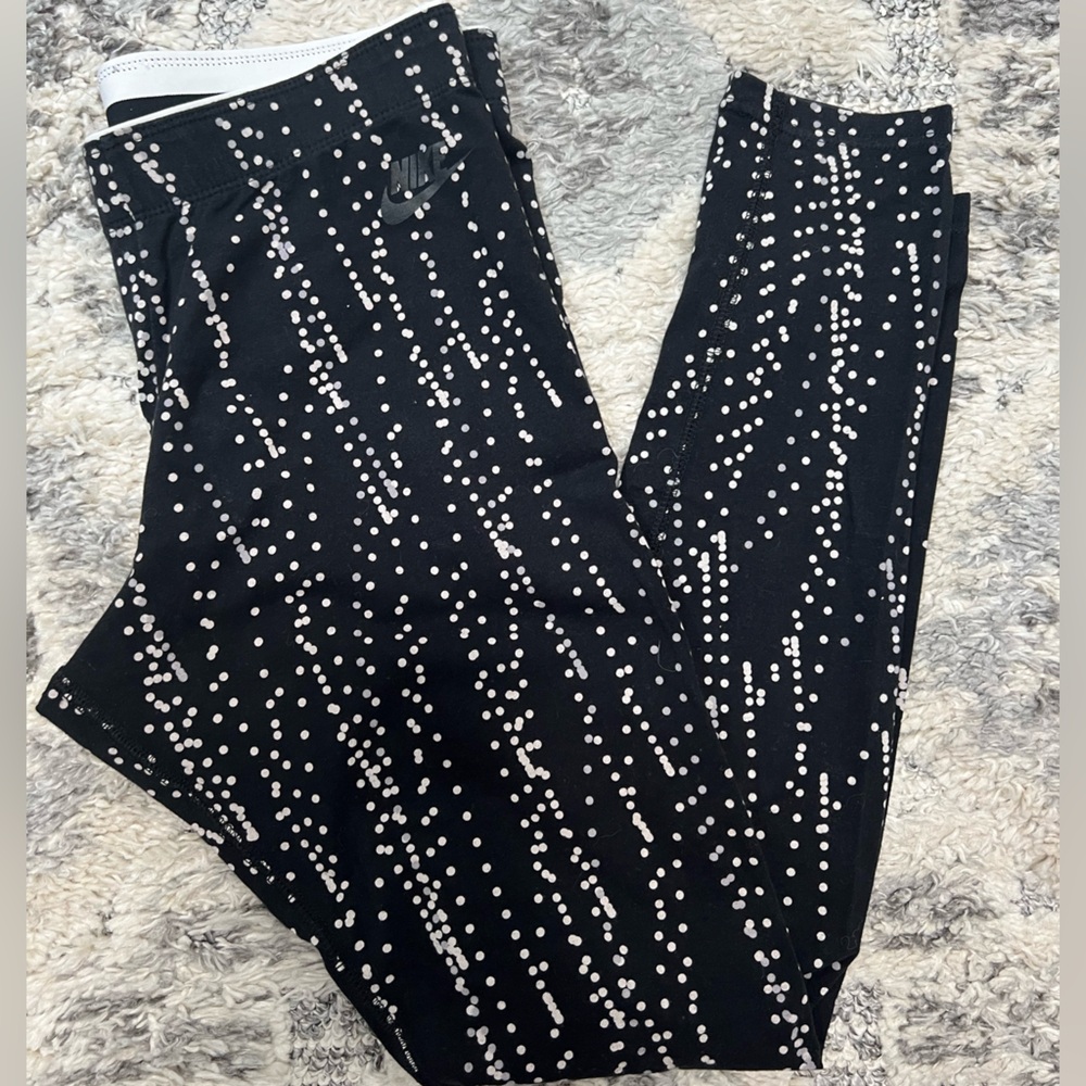 Woman’s Nike cotton leggings
